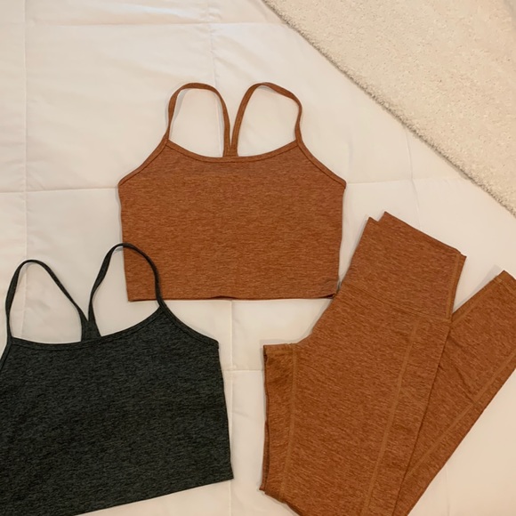 aerie Other - Aerie Workout Set with extra top